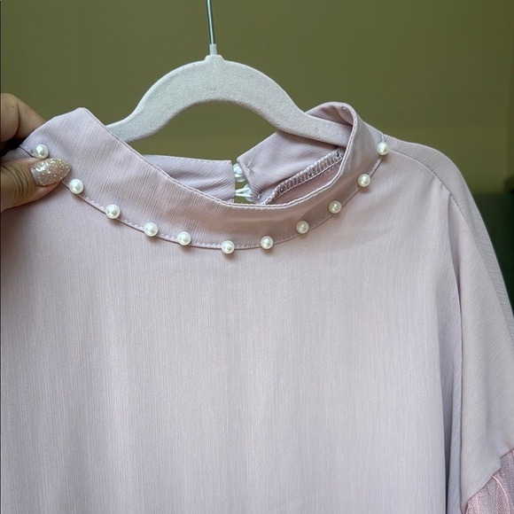 Pink Sheer Dress with Pearl Accents Womens Mens Pregnancy maternity medium - Picture 4 of 7